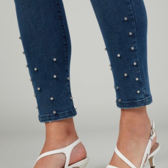 Jeans - Picture 2 of 4